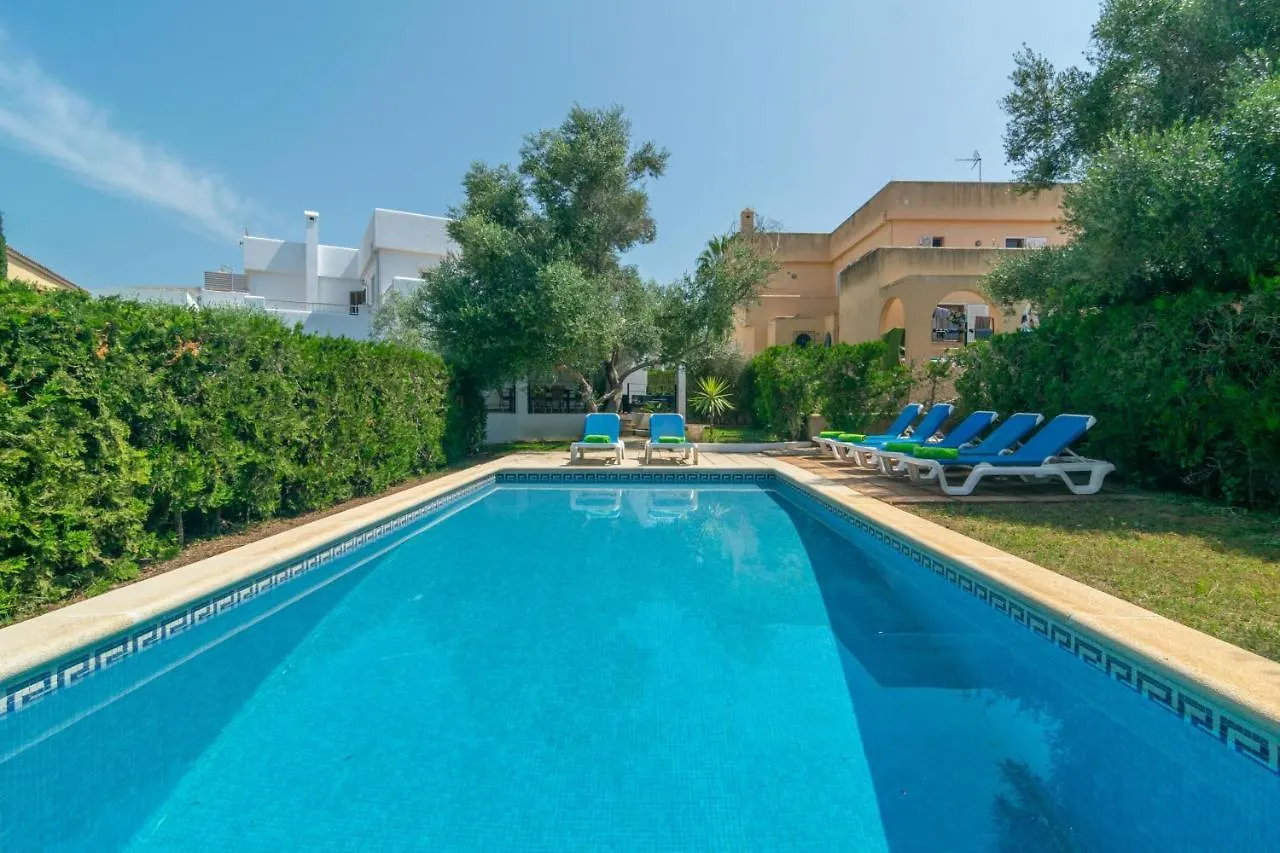 קאלה פררה Villa Blanca